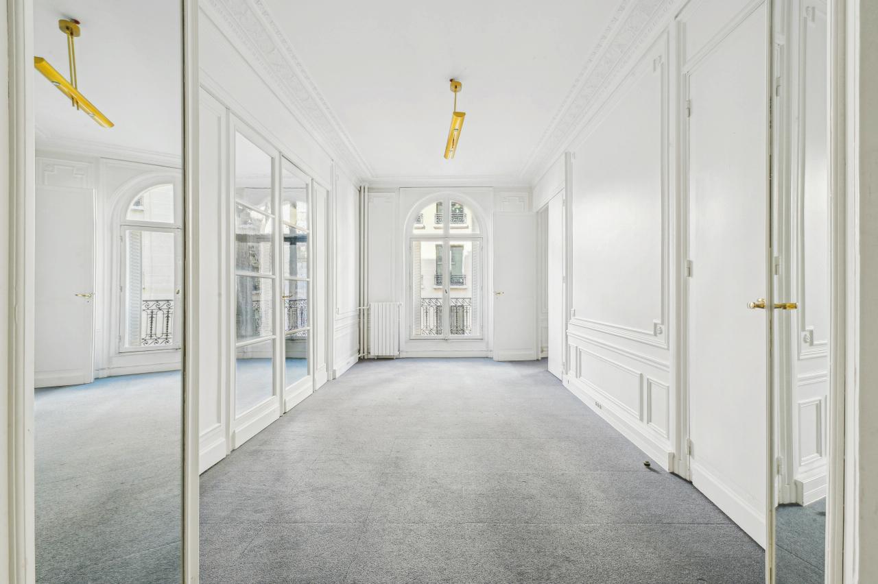 Bureau Paris 212m² Location bureau Paris OLBUR2427035 11